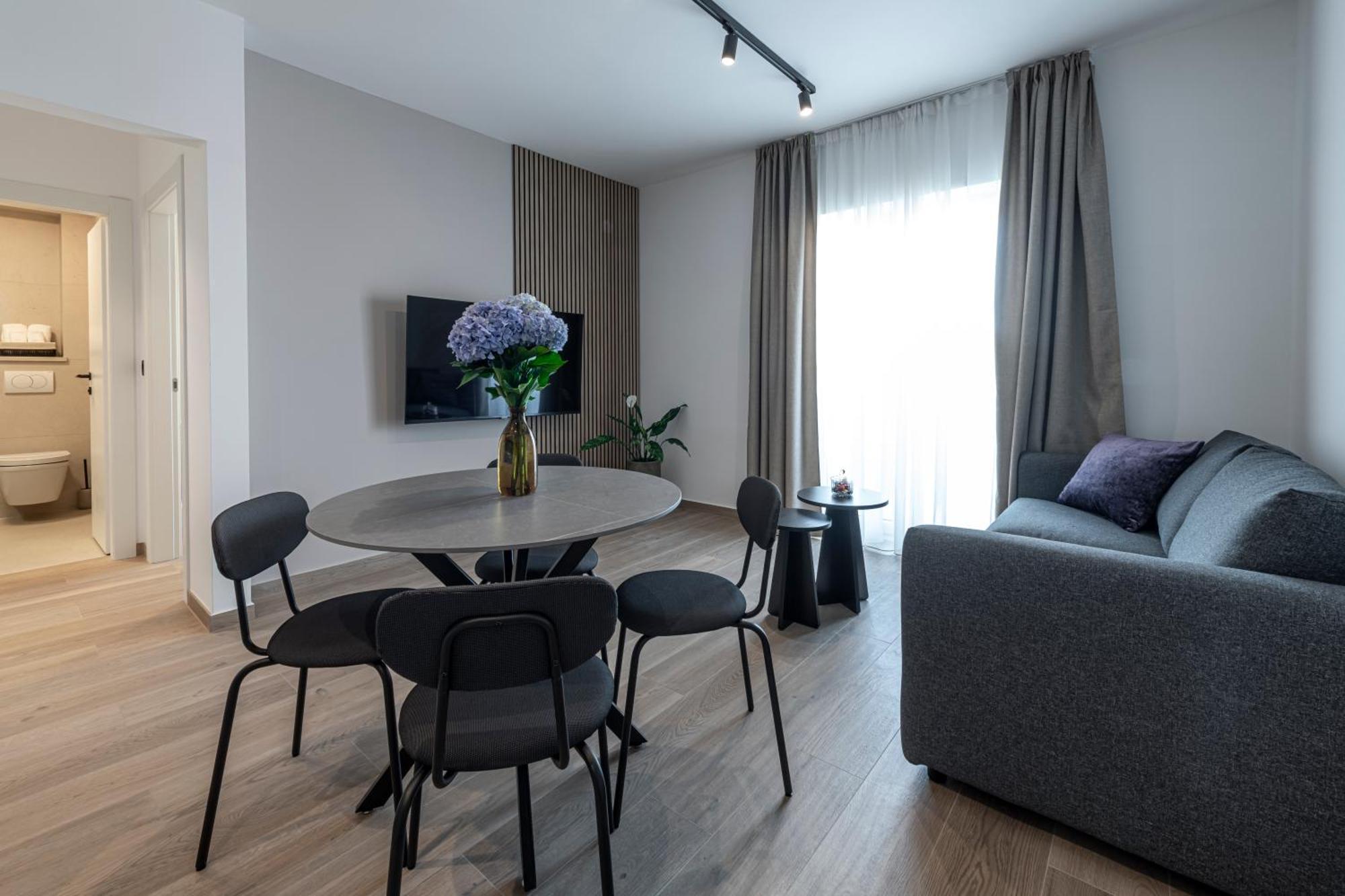 Villa Volti 챠브타트 외부 사진